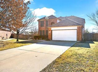 8104 Mansanillo Ct, Arlington, TX 76002