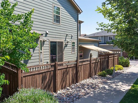 4th image of 536 S Vance Court