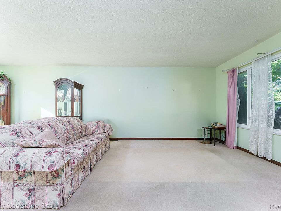 305 Brighton Lake Rd, photo 7