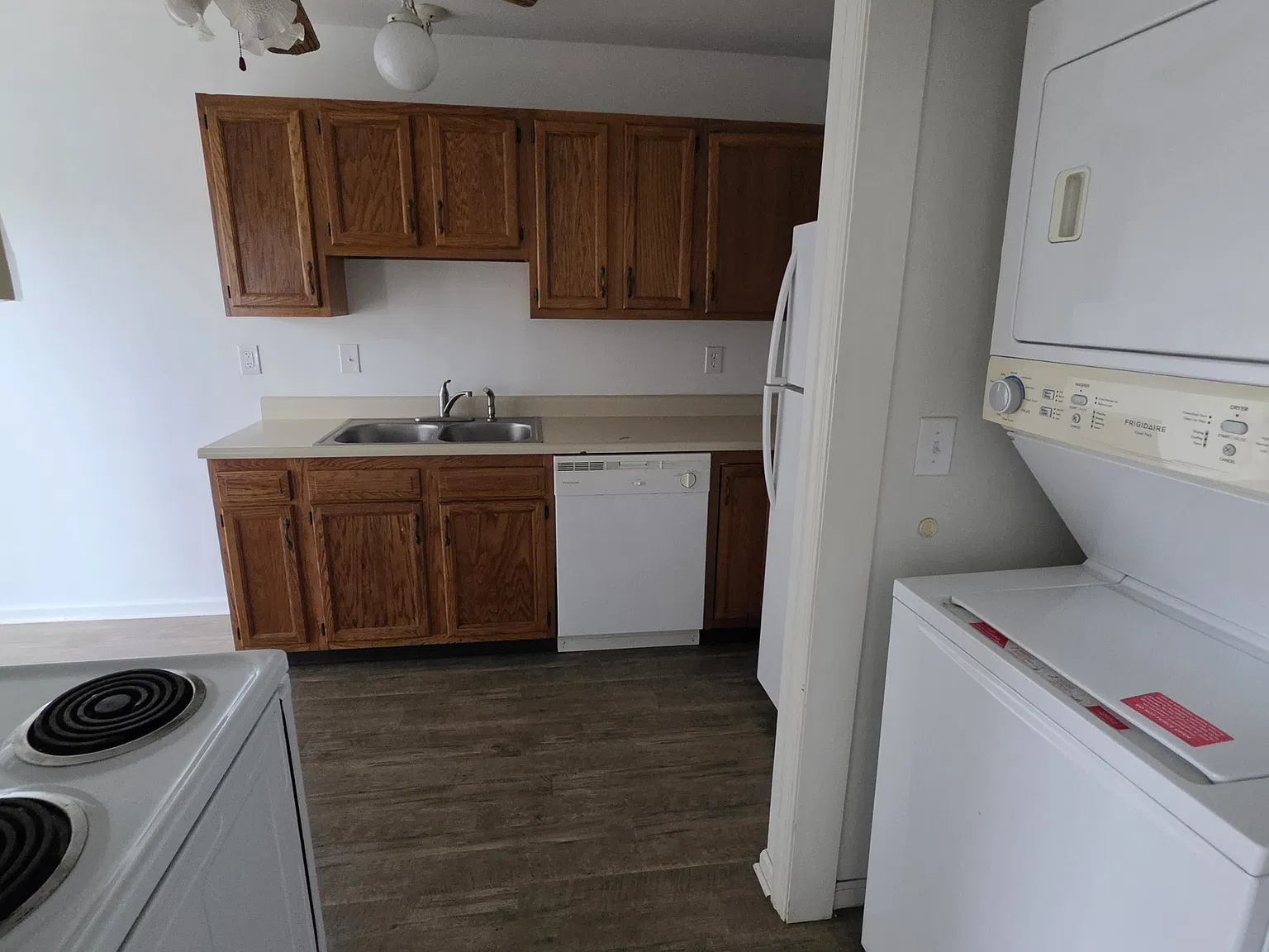 3 bed, $1,000 — Photo 4