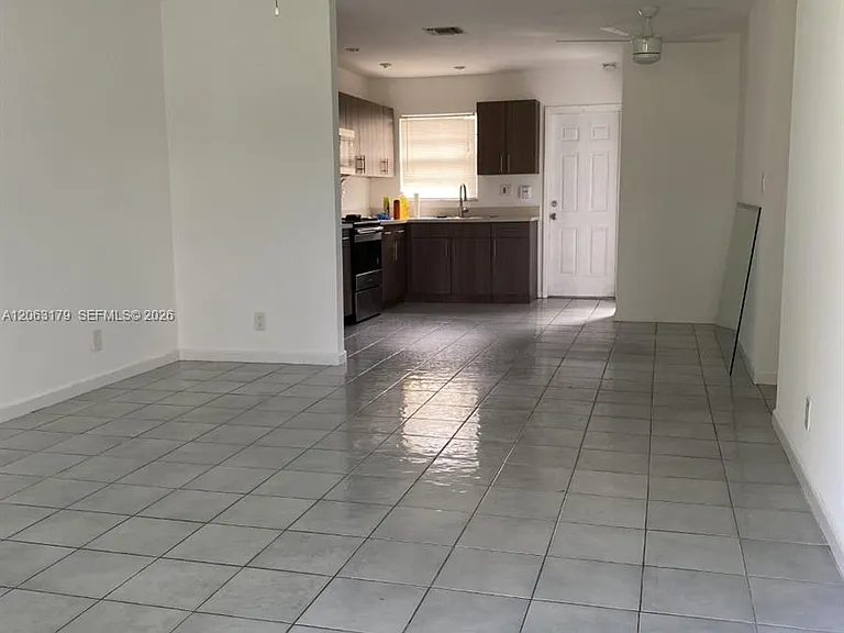 3435 SW 62nd Way #B — Photo 3