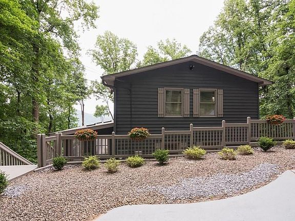 4th image of 923 Chestnut Cove Trl