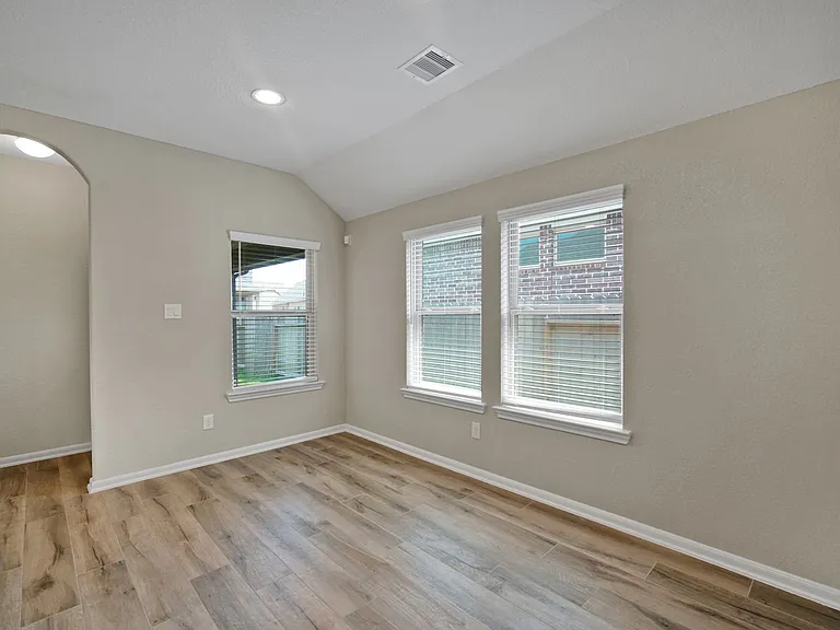 187 Buckeye Dr — Photo 16