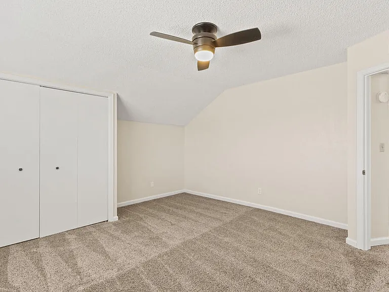 1861 Sonoma Pl — Photo 22