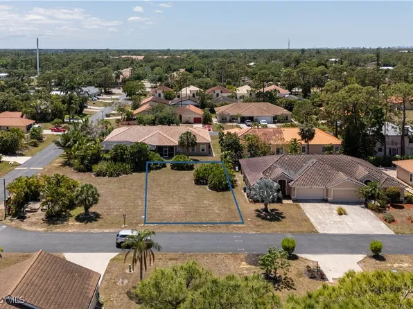 11273 Coimbra Ln, Bonita Springs, FL 34135