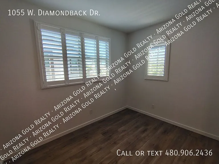 1055 W Diamondback Dr — Photo 11