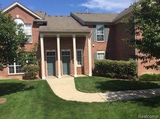 27209 Chesapeake Cir #1, Commerce Township, MI 48390