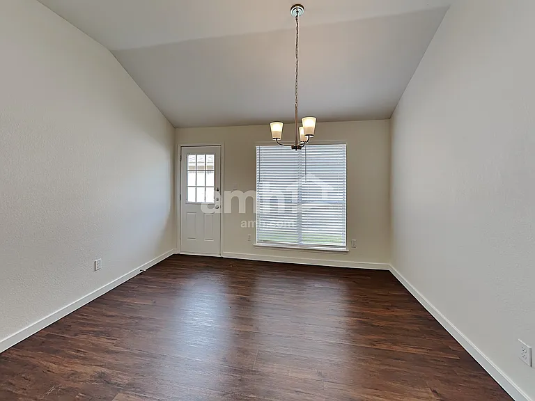 7031 Rovato Dr — Photo 5