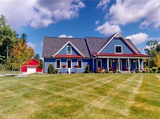 8420 Cedar Rd, Chesterland, OH 44026