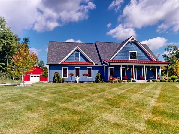 8420 Cedar Rd, Chesterland, OH 44026