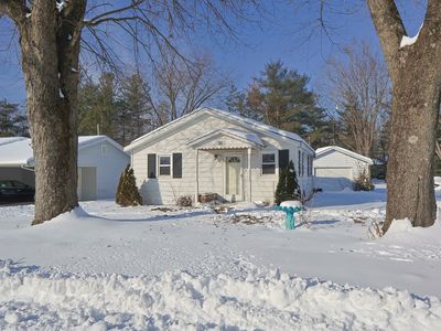 4986 Adkins St, Columbus, IN, 47201