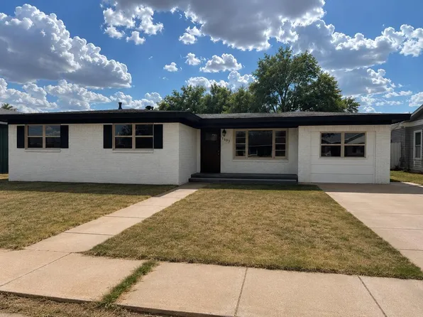 1103 NW 7th St, Andrews, TX 79714