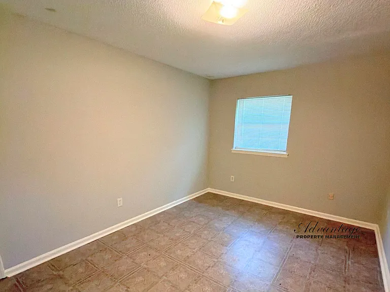 3807 Masterson St — Photo 8