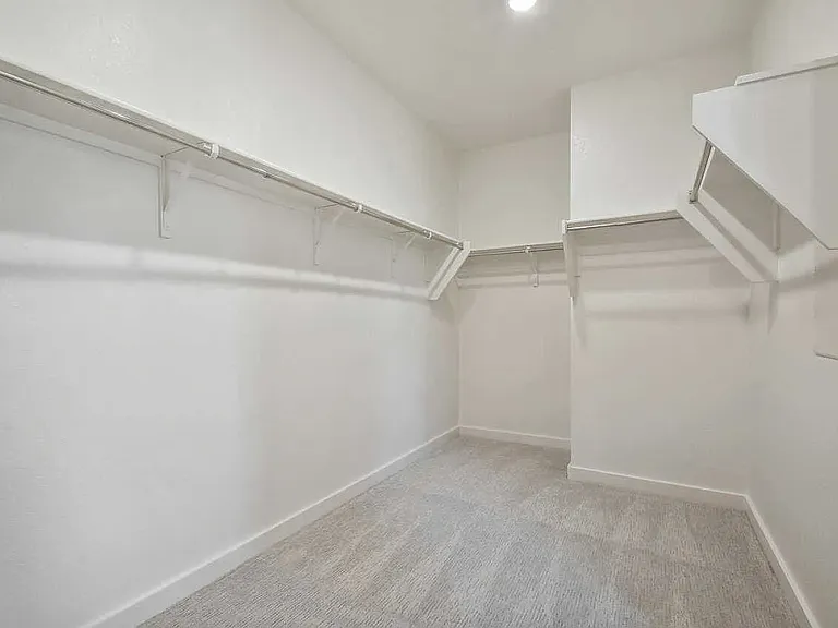 564 Biscayne Bay Bnd — Photo 11