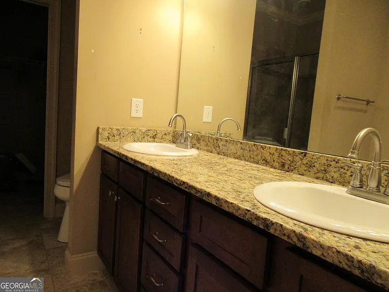168 Village Dr — Photo 28