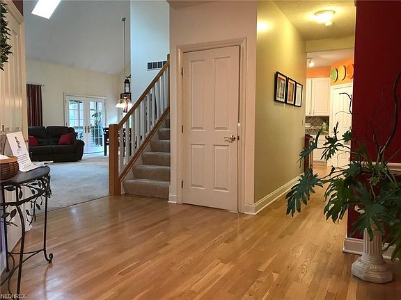 3rd image of 669 Tuscany Dr