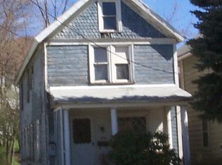 328 Grant St, Franklin, PA 16323