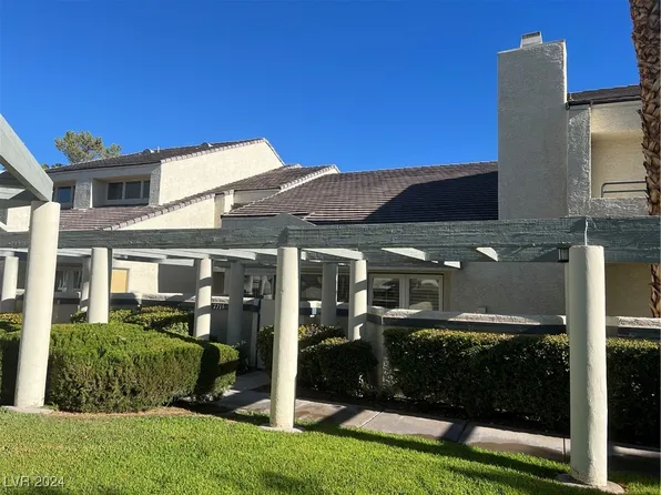 2716 Ferrin Rd, Las Vegas, NV 89117