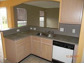 3rd image of 12910 Maile Park Dr