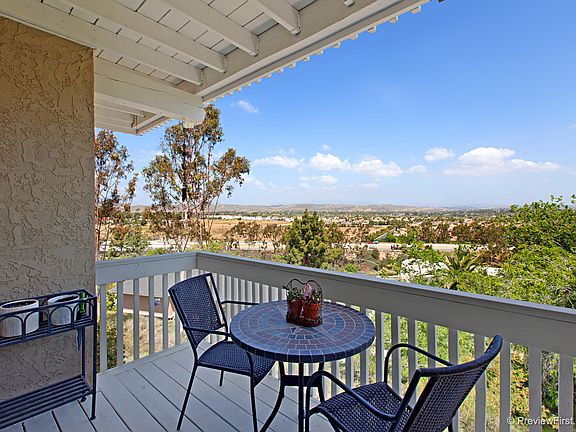4th image of 4246 Mesa Vista Way Unit 2