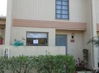 9340 Taft St #313, Pembroke Pines, FL 33024