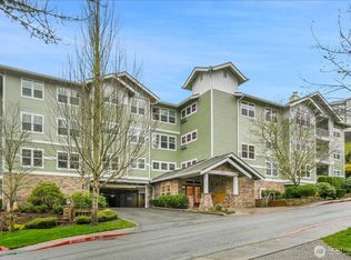 The Crest, Issaquah, WA 98029