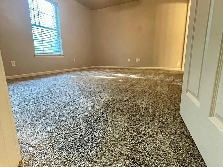 1711 Tryon Rd — Photo 14