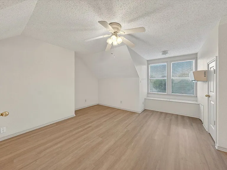 3509 Edgehill St — Photo 32