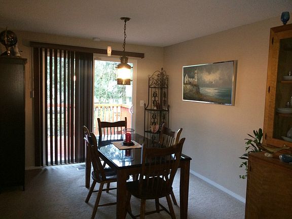 4th image of 2603 25th St SE