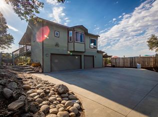 47874 Willow Pond Rd, Coarsegold, CA 93614