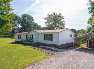 5853 Harwell Rd, Catawba, NC 28609