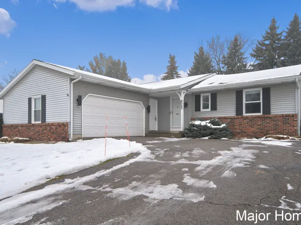 4505 Missaukee Ave SW, Grandville, MI 49418