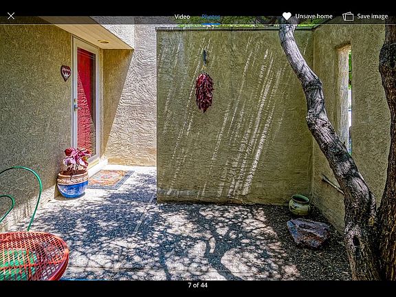 3rd image of 6813 Baker Ave NE