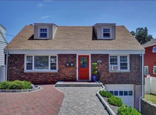 54 McGeory Ave #2, Bronxville, NY 10708