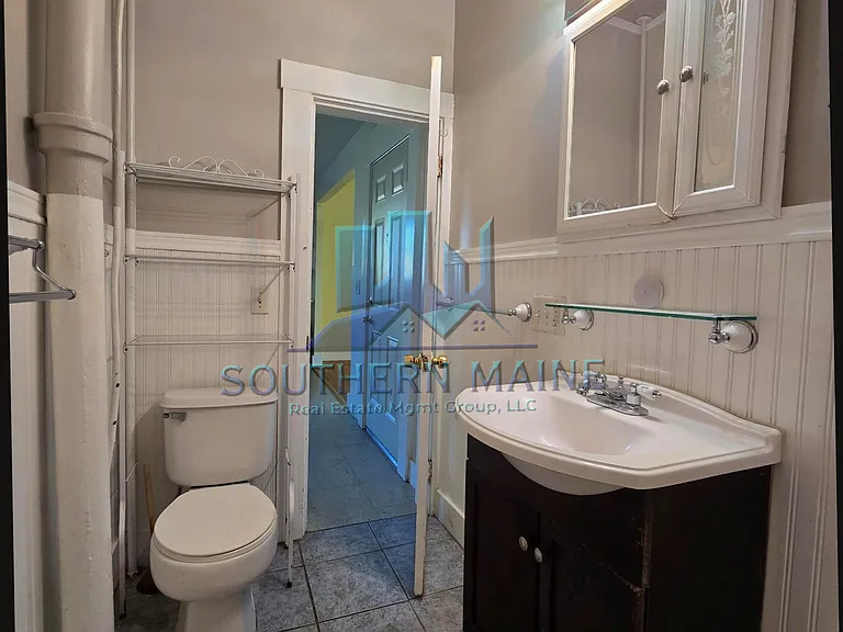 10 Grove St #3 — Photo 17