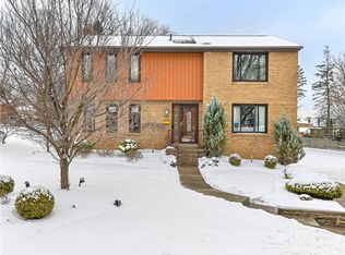 2867 Oneill Dr, Bethel Park, PA