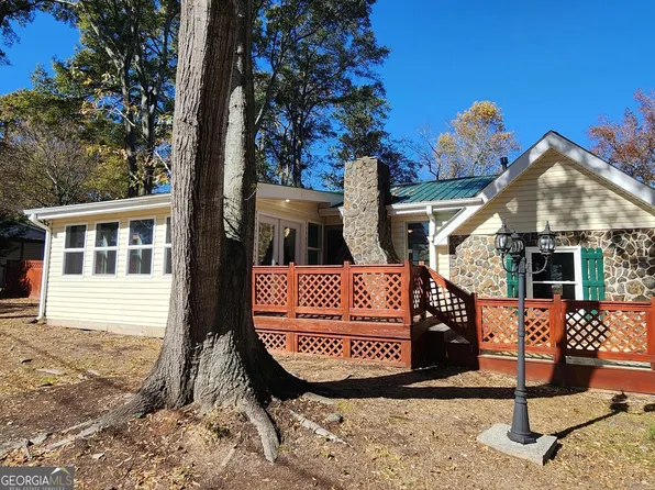 3177 Richards Dr, Snellville, GA 30039