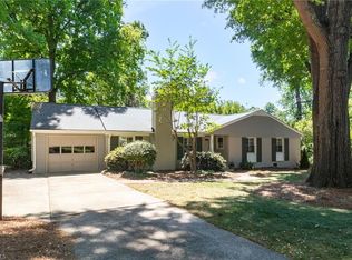 504 Audubon Dr, Greensboro, NC 27410