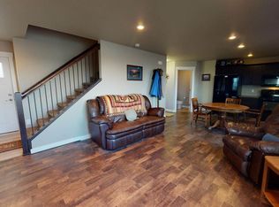 1021 Socorro Pl, Bismarck, ND 58501