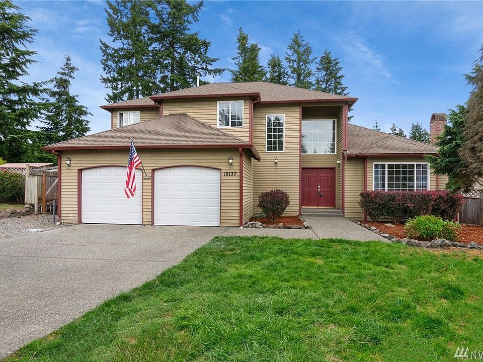 1st image of 12137 Wallingford Pl NW