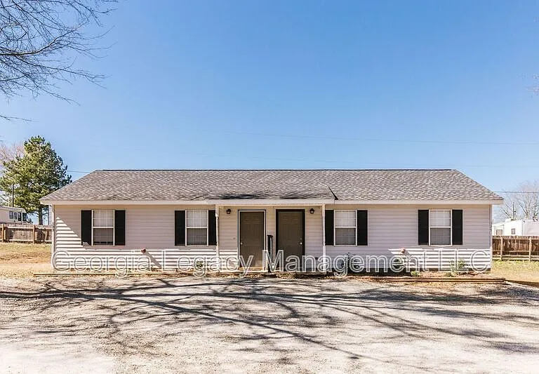 139 Faulkner Dr — Photo 2