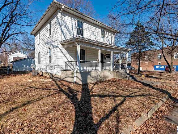 2nd image of 1644 Locust St