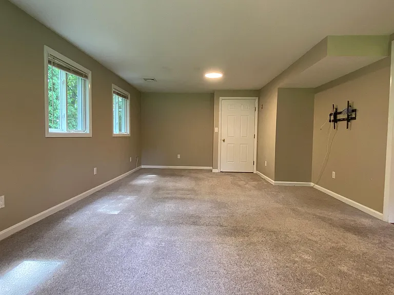 65 Hemenway Rd — Photo 9