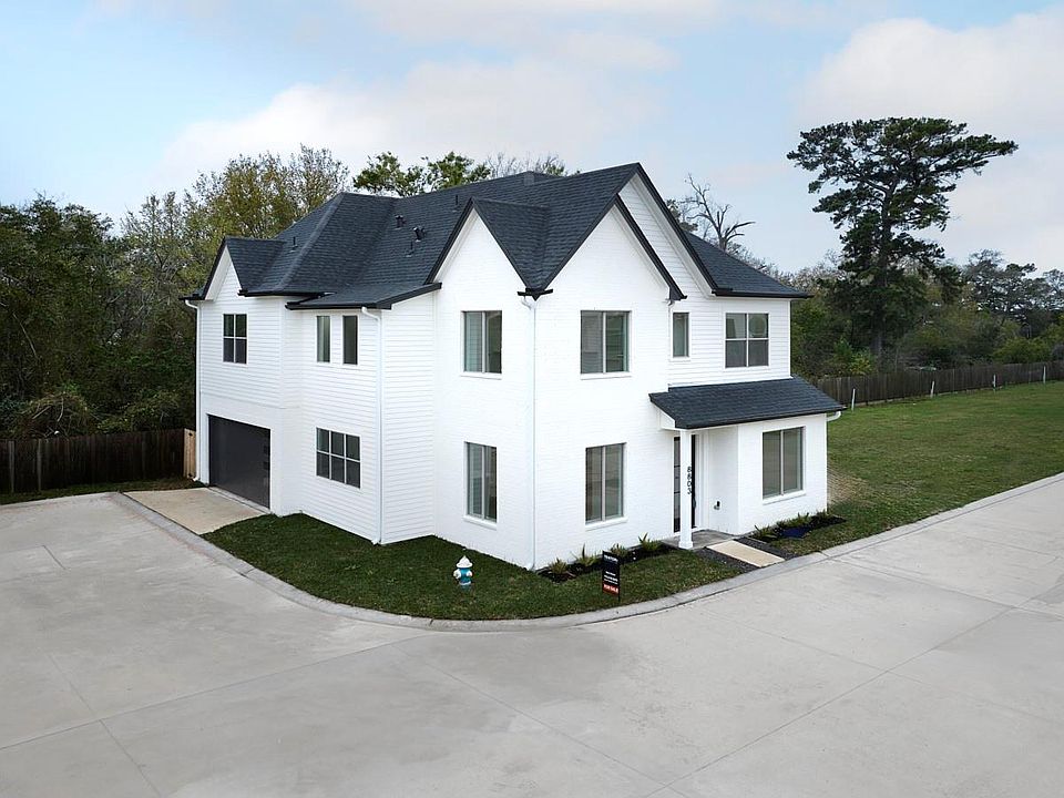 1st image of 8803 Hollywood Garden Ln
