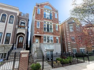 1717 W Nelson St #2, Chicago, IL 60657