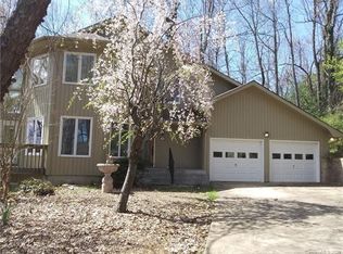 108 Chestnut Ridge Rd, Mills River, NC 28759
