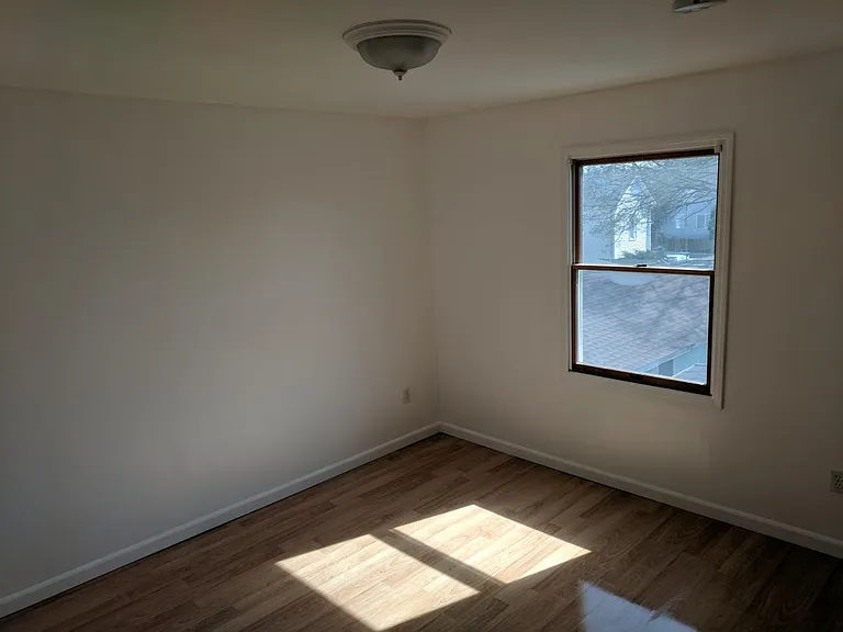 174 Holt St #2 — Photo 17