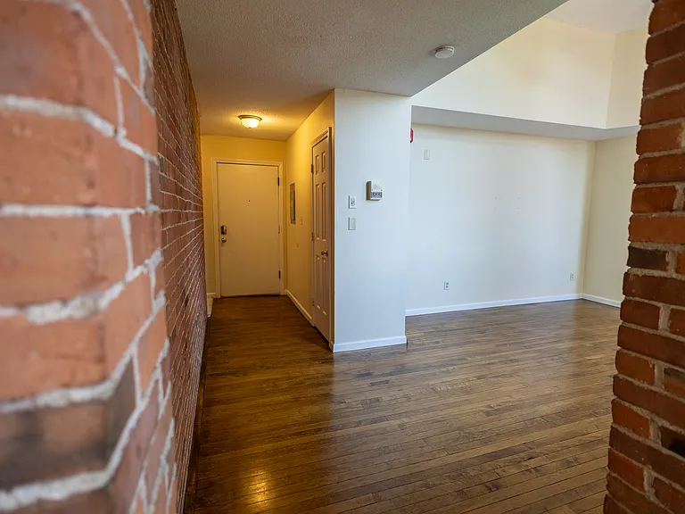 58 Woodley Ct #10 — Photo 46