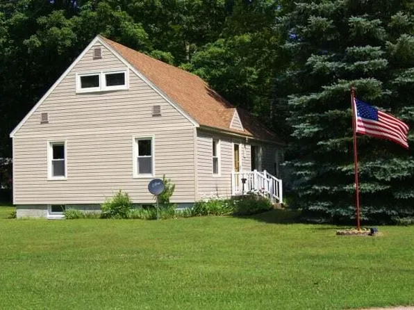 531 E Sheldon St, Gaylord, MI 49735