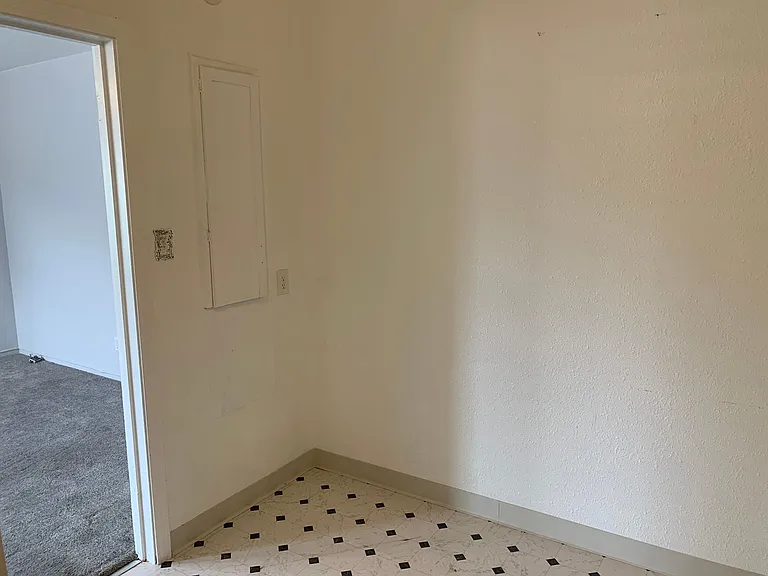 265 Ramona St — Photo 8